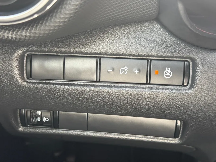 Nissan Juke 1.6 Hybrid N-Design WK DEAL € 500,- korting |Lichtmetalen velgen | Metallic lak| Navigatie | Camera | Automaat | Stuur/Stoel verwarming