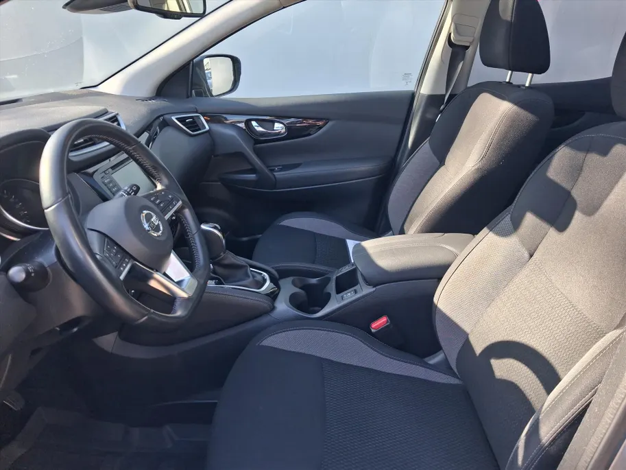 Nissan QASHQAI 1.3 DIG-T 160pk N-Connecta automaat | Pano | Camera