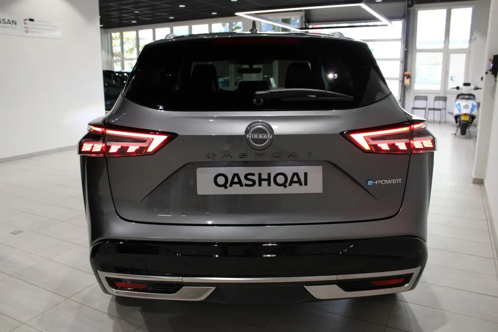 Nissan QASHQAI 1.5 e-Power Tekna Plus |Nieuwe motor|Nappa lederen bekleding|camera 360vieuw|Bose audio|Stoelgeheugen|Electrisch verstelbare voorstoelen|20inch Wielen|Navigatie|Pro-pilot|Uit voorraad leverbaar| |