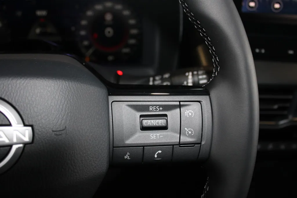 Nissan Juke 1.6 Hybrid N-Connecta | Navigatie | Automaat | LM wielen | Achteruitrijcamera | Parkeersensoren voor en achter | Apple carplay & Androidauto | Climate controle | Cruise controle |
