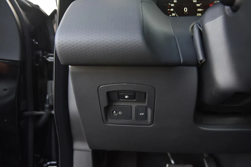 Land Rover Range Rover Velar P400e R-Dynamic SE