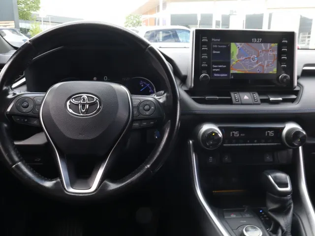 Toyota RAV4 2.5 Hybrid AWD Bi-Tone