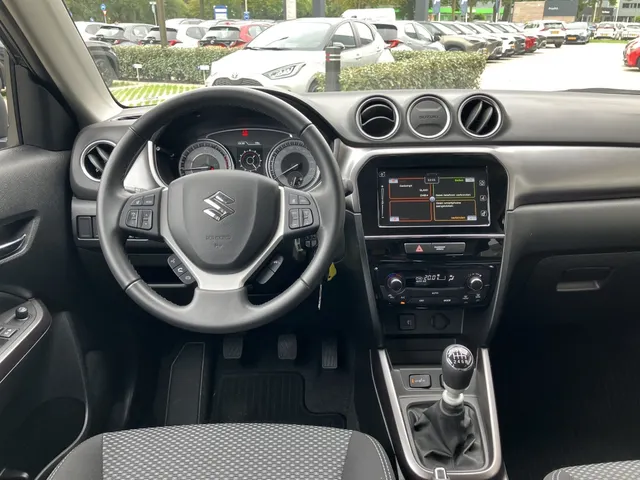 Suzuki Vitara 1.4 B.jet Select | Trekhaak | Adap cruise | Blindspot (21333km!)