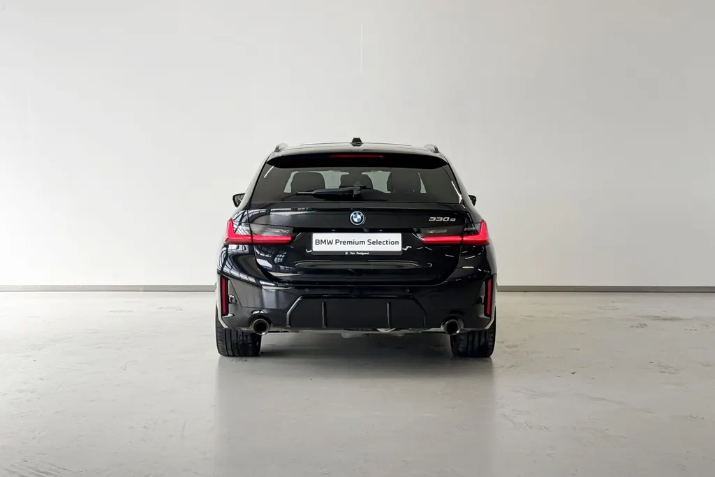 BMW 3 Serie Touring 330e M Sportpakket Pro