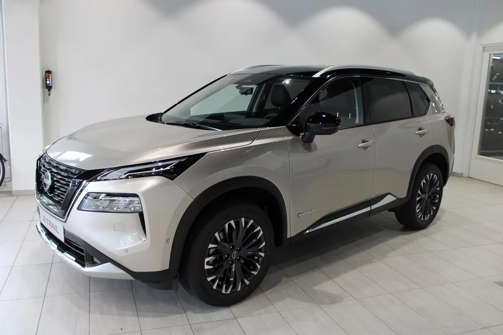 Nissan X-Trail 1.5 e-Power Tekna Plus | PRO-PILOT | € 5.500,= VOORRAAD KORTING | LEDER INTERIEUR |