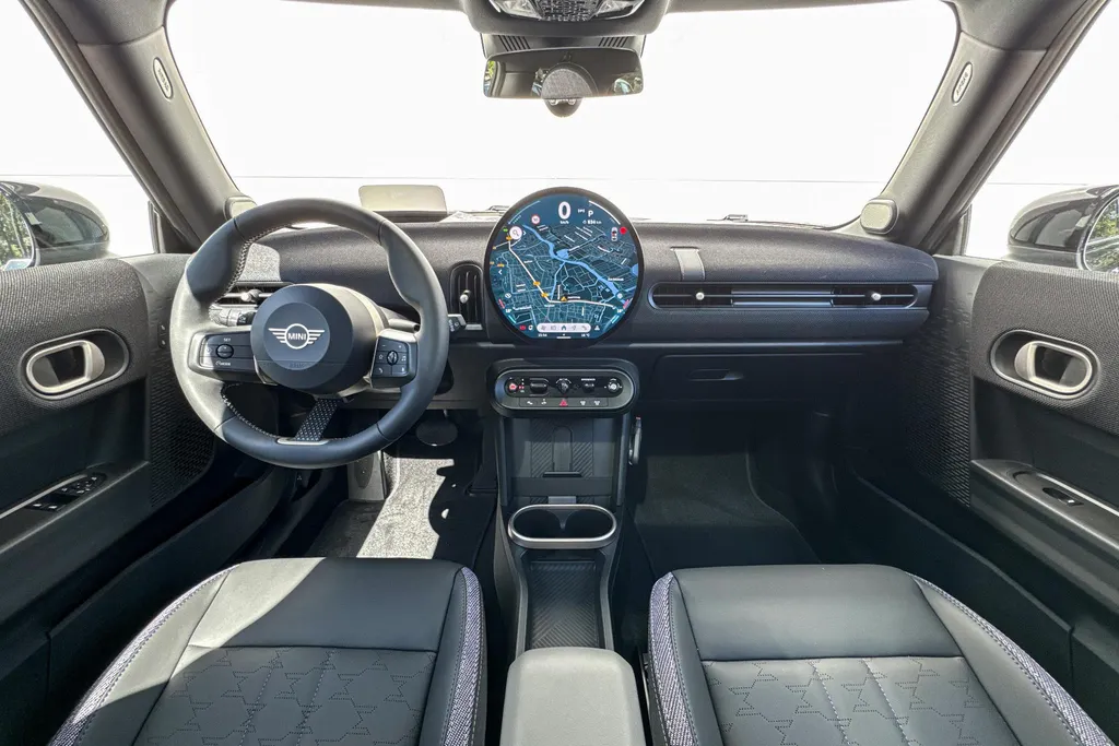 MINI Cooper 3-deurs 1.5 Cooper C Classic L