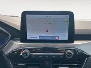 Ford Kuga 1.5 EcoBoost Titanium |trekhaak elektrisch uitklapbaar| 1800 KG TREKGEWICHT| WINTERPACK| 12 MAANDEN BOVAG GARANTIE/