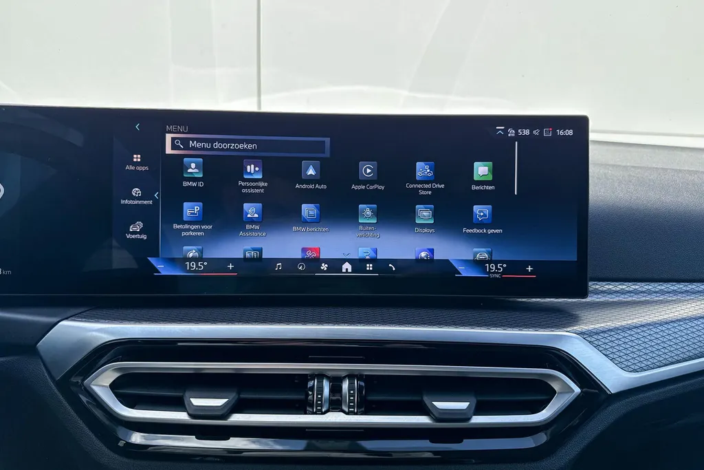 BMW i4 eDrive35 70 kWh