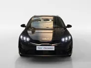 Kia Ceed Sportswagon 1.0 T-GDi DynamicLine | All-season banden | BTW-auto | Achteruitrijcamera | Parkeersensoren voor- en achter | Navi | Apple/Android Carplay | Cruise control | Climate control