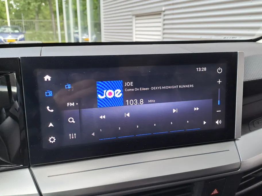Opel Frontera 1.2 Turbo Hybrid GS | Apple Carplay/Android Auto | Navi | Camera | AUTOMAAT! | Dodehoek detector | ECC |