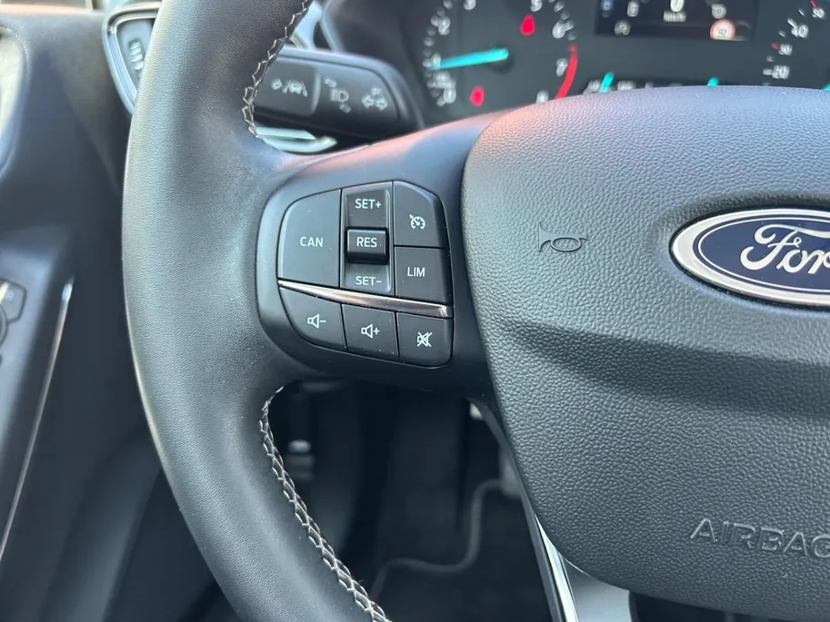 Ford Fiesta 1.0 EcoBoost Hybrid Titanium | Apple Carplay / Android Auto | Achteruitrijcamera | Winterpack | Cruise control |