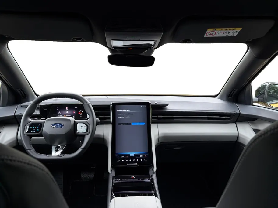 Ford Capri Premium Extended Range RWD 77 kWh | AGR Stoelen | 3500,- Ford Voordeel | 0,99% Rente icm Ford Options | B&O | Adaptieve Cruise Control