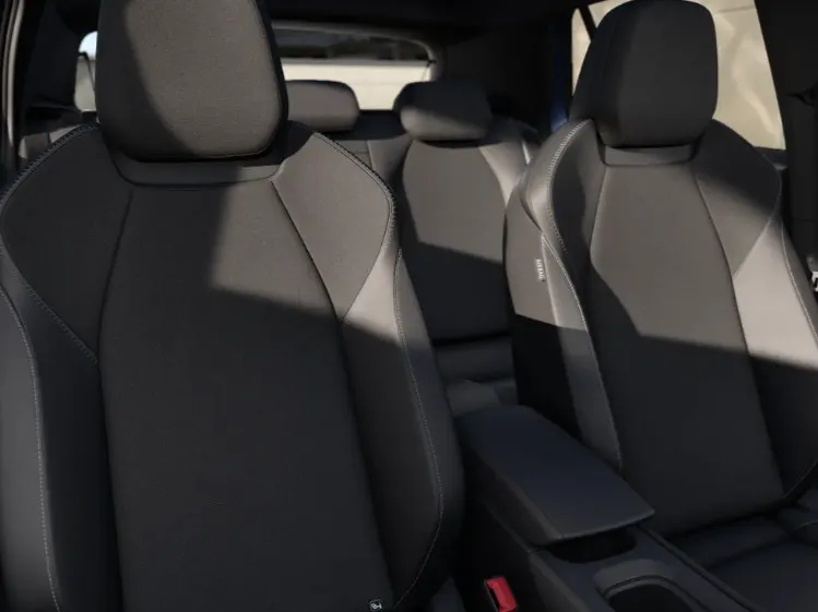 Volkswagen ID. Cross Style 52 kWh accu, 211 PK Elektrische aandrijving · Comfort Pakket · Zijruiten achter en achterruit getint · Interieur Style Pakket ·