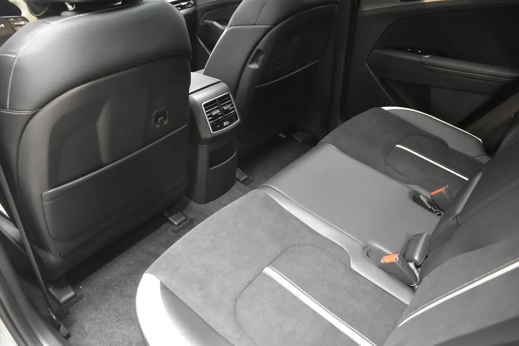 Kia Sportage 1.6 T-GDi 239pk Hybrid AT6 GT-Line
