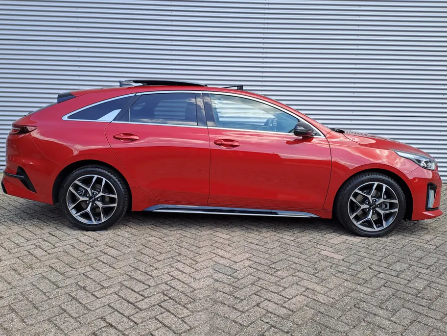 Kia ProCeed 1.0 T-GDI GT-Line | Navigatie | Elektr. schuif/kanteldak | Camera | Apple Carplay/Android Auto Stoel en stuur verwarming | Sensoren