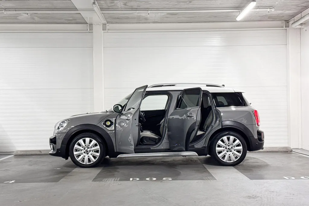 MINI Countryman Cooper SE ALL4 Chili