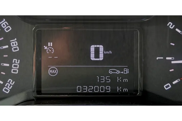 Citroën C3 1.2 83PK PureTech Plus Navi Pack & Android Auto & Apple CarPlay
