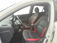 Kia Picanto 1.0 T-GDI GT-Line | Camera | Apple Carplay/Android Auto | Stoel/Stuur Verwarming | Cruise Control | Climate Control | Navigatie | 12 Maanden Bovag Garantie