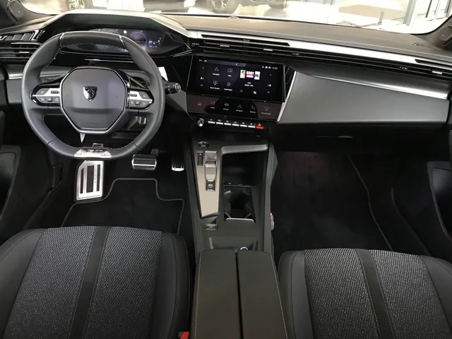 Peugeot 308 SW 1.2 Hybrid 145 e-DCS6 GT