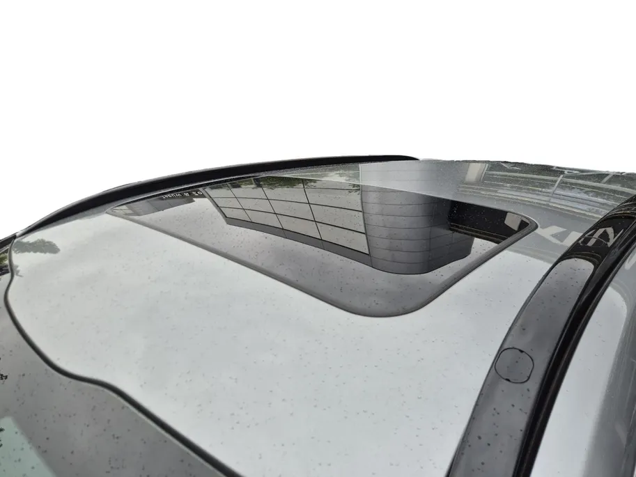 Kia Niro 1.6 GDi Hybrid DynamicPlusLine | Cruise Control | Climate Control | Open Dak | Camera | Stoelverwarming | Stuurverwarming | Elektrische Kofferbak | Trekhaak |