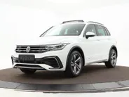 Volkswagen Tiguan 1.4 TSI 245pk DSG eHybrid R-Line Business · Panoramadak · 360 Camera · Wegklapbare Trekhaak · Stoelverwarming · Matrix LED · Head-Up · 19'' Inch ·