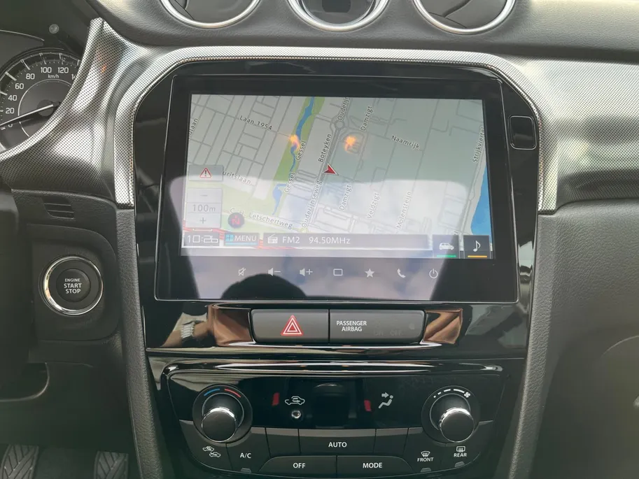 Suzuki Vitara 1.4 Boosterjet Smart Hybrid Comfort |Stoelverwarming| Schuif/Kantel Dak|Apple Carplay/Android Auto| Licht & Regensensor|