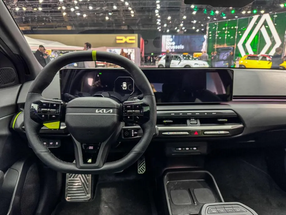 Kia EV4 GT AWD 81.4 kWh Per heden te bestellen | In showroom verwacht per oktober | GT |