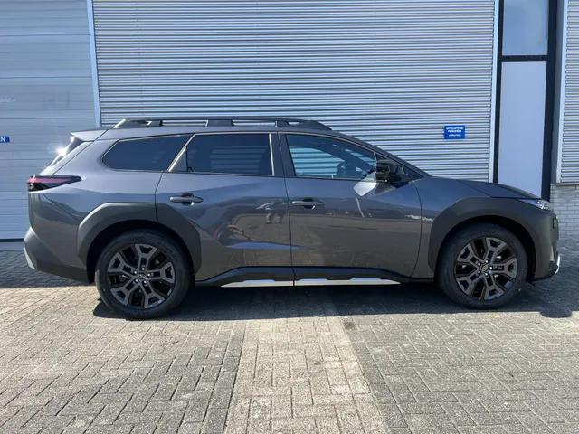 Subaru Outback E-Outback 4E-xperience+ 74.7 kWh | Meest Luxe Uitvoering | Panorama Dak | Stoel Ventilatie | Prijs Incl. Metallic Lak | Demonstratie Voertuig
