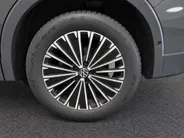 Volkswagen Tiguan 1.5 eTSI 130pk DSG Life Edition · 360 Camera · Inklap. Trekhaak · Dodehoeksensor · Apple/Android Car Play · Parkeerassistent ·