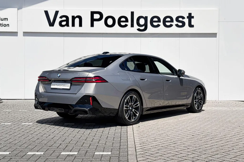 BMW 5 Serie Sedan 520i