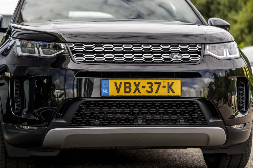 Land Rover Discovery Sport 2.0 TD4 Urban Series SE EX.BTW | Achterbank + ramen aanwezig |