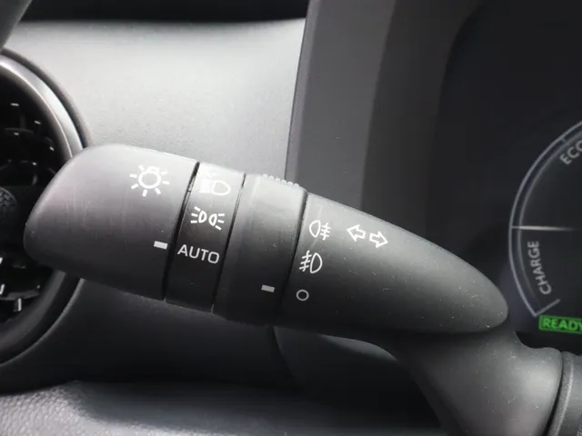 Toyota C-HR 1.8 Hybrid 140 Dynamic | Blindspot | Parkeersensoren V+A