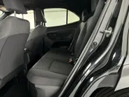 Toyota Yaris Cross 1.5 Hybrid Dynamic | Navigatie | 17'' L.M. Velgen | Adaptieve Cruise Control