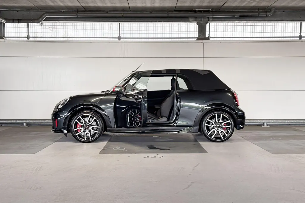 MINI Cooper Cabrio 2.0 JCW John Cooper Works XL