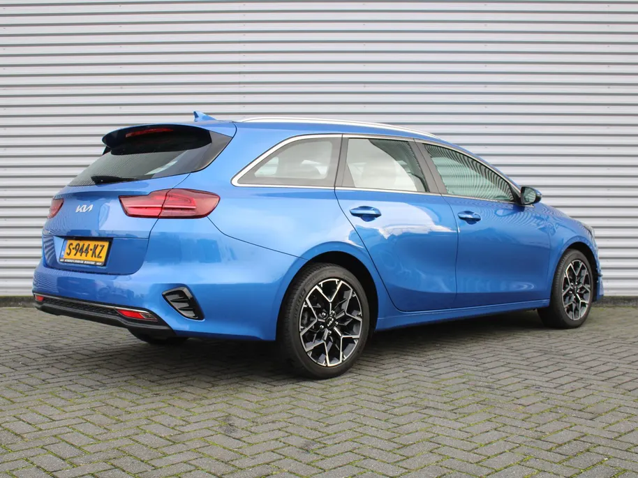 Kia Ceed Sportswagon 1.5 T-GDi MHEV DynamicLine | Navi | Camera | Clima | Cruise | 17' GT-Line velgen | LED | Apple Carplay | Android Auto |