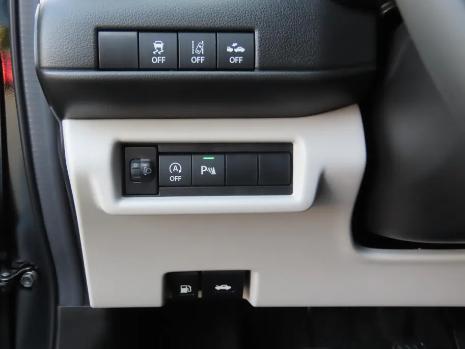 Suzuki Swift 1.2 Style | NU €2.200.- KORTING | Stoelverwarming | Climate Control | meerprijs kleur € 699,-