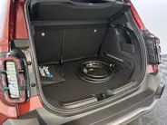 Renault 4 Comfort Range Iconic 52 kWh Automaat | DEMO | Elektrische Klep | Zwarte Motorkap | Camera | Adaptive Cruise Control | Parkeersensoren | Apple CarPlay/Android Auto |