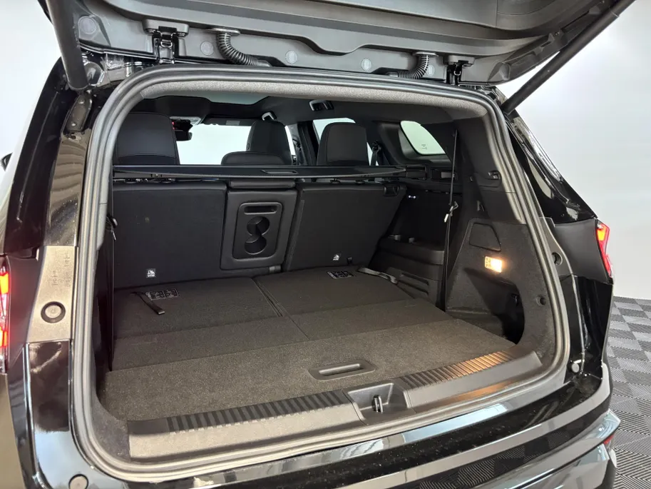 Renault Espace 200PK E-Tech Full Hybrid Esprit Alpine 7p. AT | DEMO | 7 Zitplaatsen | Solarbay Panorama Dak | Harman Kardon Audio | 360 Camera | Head Up Display | Climate Control | Apple CarPlay/Android Auto |
