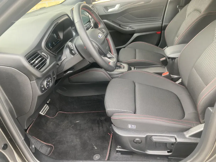 Ford Focus Wagon 1.0 EcoBoost Hybrid 155pk Autom. ST Line X Wagon Afneembare Trekhaak - B&O - BLISS - Winter Pack - Elektrische achterklep