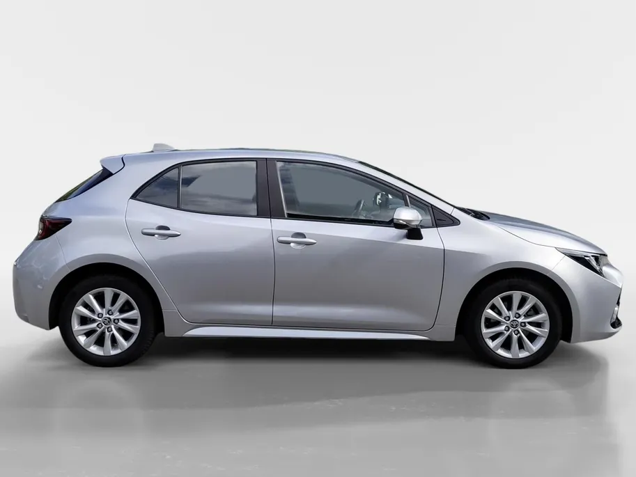 Toyota Corolla Hybrid 140 Active | ZEER COMPLEET! ZEER ZUINIG! NU incl. GRATIS Premiumpakket! INCL. 12 Maanden garantie! RIJKLAARPRIJS!!