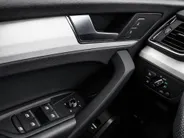 Audi Q5 Sportback 50 TFSIe 299pk S-tronic S edition · Camera · Panoramadak · Apple/Android Car Play · Navigatie · Elek. Achterklep · Stoelverwarming ·
