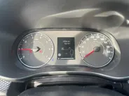 Dacia Sandero 90PK TCe Journey | Camera | Dode Hoek Detectie | Climate Control | Parkeersensoren | Apple CarPlay/Android Auto | Cruise Control | Full LED | 12 Maanden BOVAG Garantie