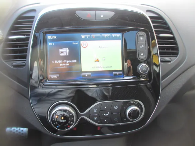 Renault Captur TCe 120PK Intens | CAMERA | DEALER ONDERHODEN | NAVI | PARK. SENSOREN V+A
