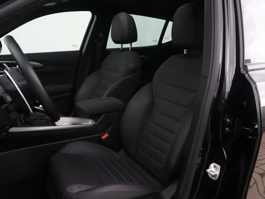 Alfa Romeo Tonale 1.3T PHEV 280 PK Veloce | Schuifdak | Harman | Leder | 20'