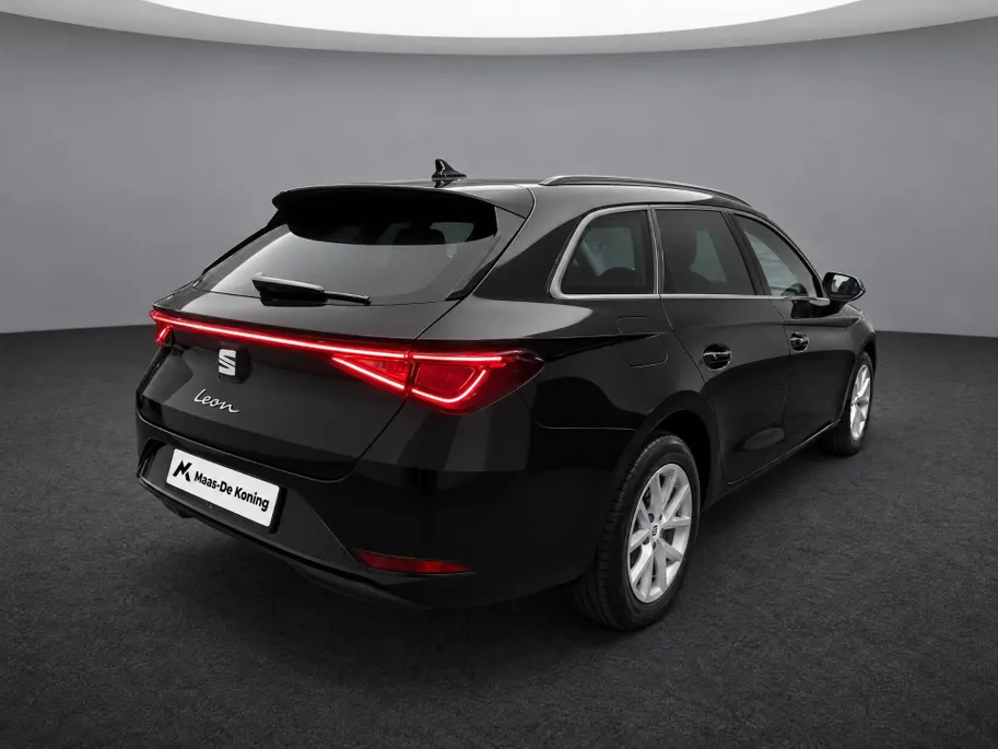 SEAT Leon Sportstourer Style Business Intense 1.5 eTSI 115 PK DSG Station