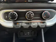 Kia Rio 1.2 DynamicLine | Nette auto | Navigatie | Trekhaak afneembaar | Achteruitrijcamera | 12 maanden BOVAG garantie |