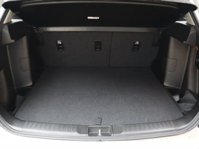 Suzuki Vitara 1.5 Hybrid Select Automaat | All Seasons | Blindspot | Carplay | Adaptive Cruise