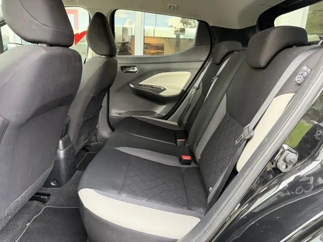 Nissan Micra 1.0 IG-T 100pk N-Connecta | Trekhaak | Navigatie | Camera | Apple CarPlay | Android Auto | ECC
