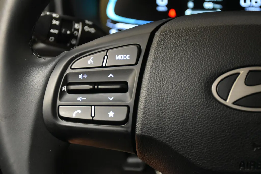 Hyundai i10 1.0i Automaat Comfort Smart | Navi | Camera