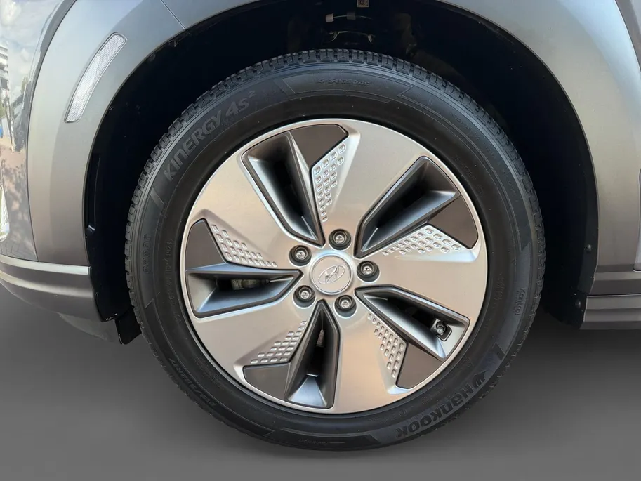 Hyundai Kona EV Premium 64 kWh HEAD UP DISPLAY | LEDEREN BEKLEDING | 455 KM ACTIERADIUS | ACC | DODEN HOEK DETECTIE | 12 MAANDEN BOVAG GARANTIE